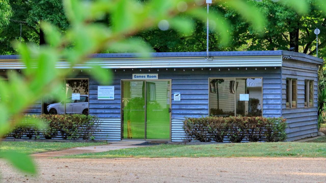 Big4 Porepunkah Holiday Park Bright Exterior photo